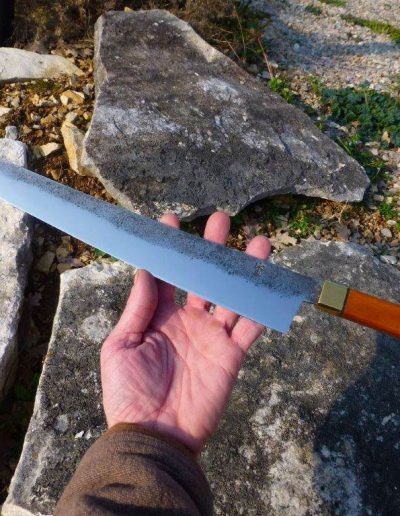 Couteau japonais "sujihiki" pour les gros poissons